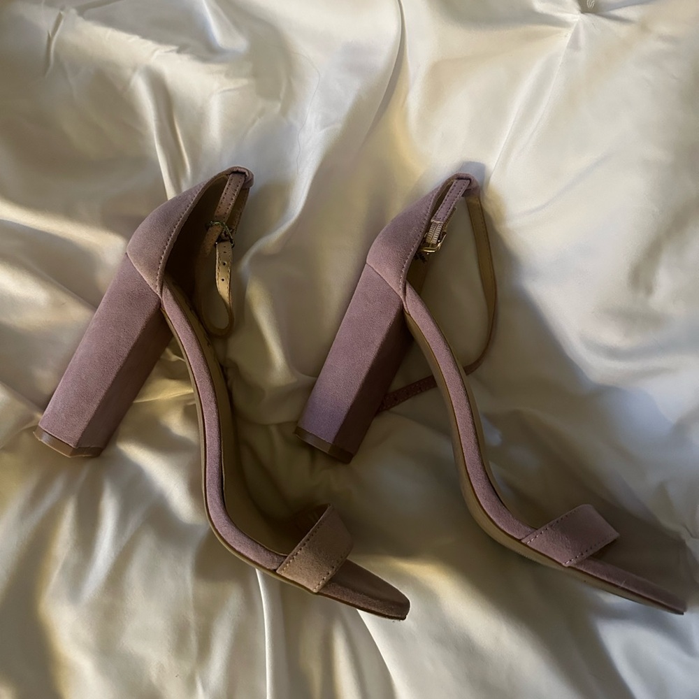 Lulu’s Light Purple Heels